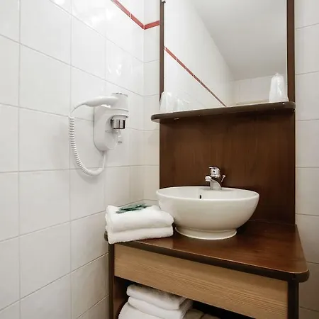 Appart'city Classic Acropolis 3*