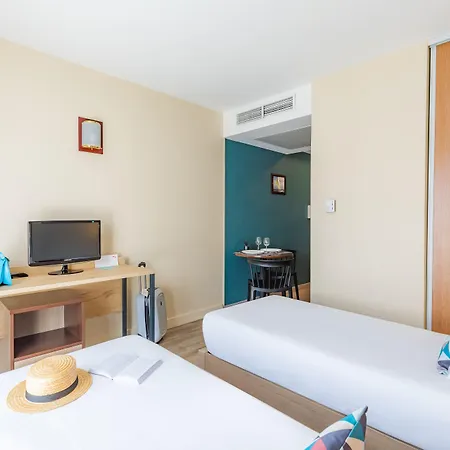Appart'city Classic Acropolis Apartahotel 3*