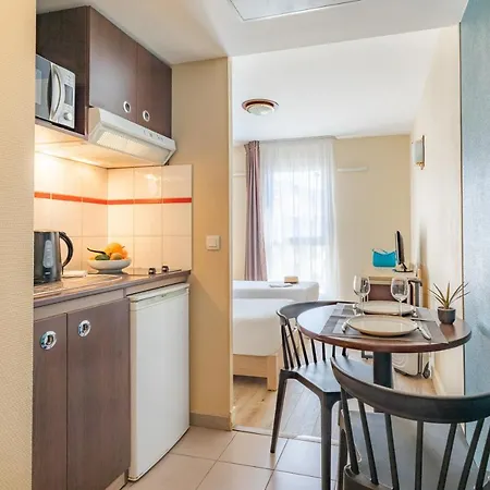 Appart'city Classic Acropolis 3* Ницца