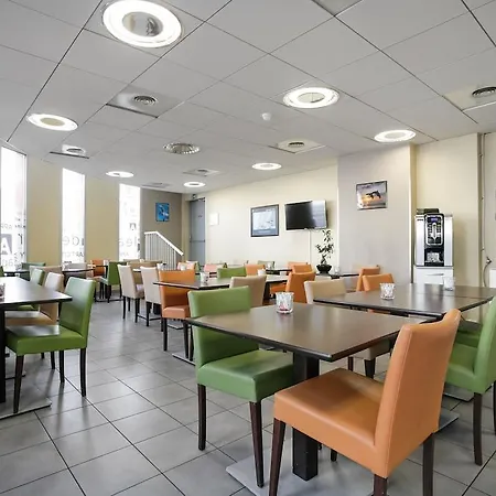 Appart'city Classic Hotel apartamentowy 3*