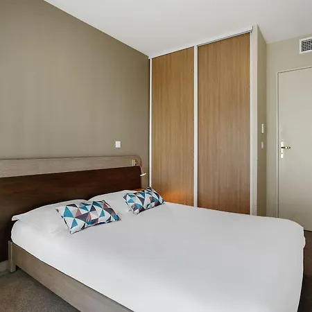 Appart'city Classic Acropolis 3*