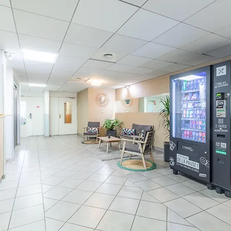 Appart'city Classic Acropolis מלון דירות 3*