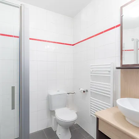 Appart'city Classic Acropolis 3* ניס