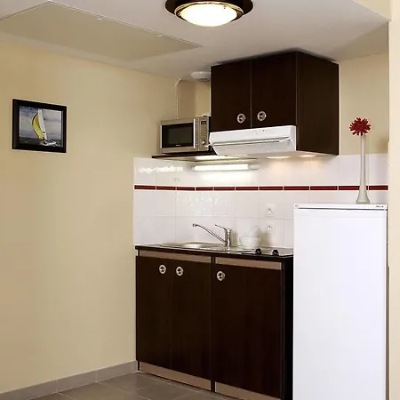 Appart'city Classic Acropolis 3* Ницца