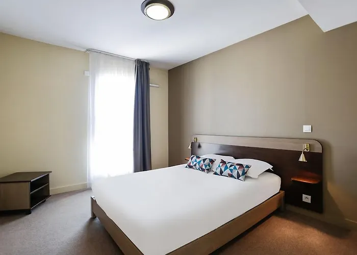 Appart'city Classic Acropolis 3*